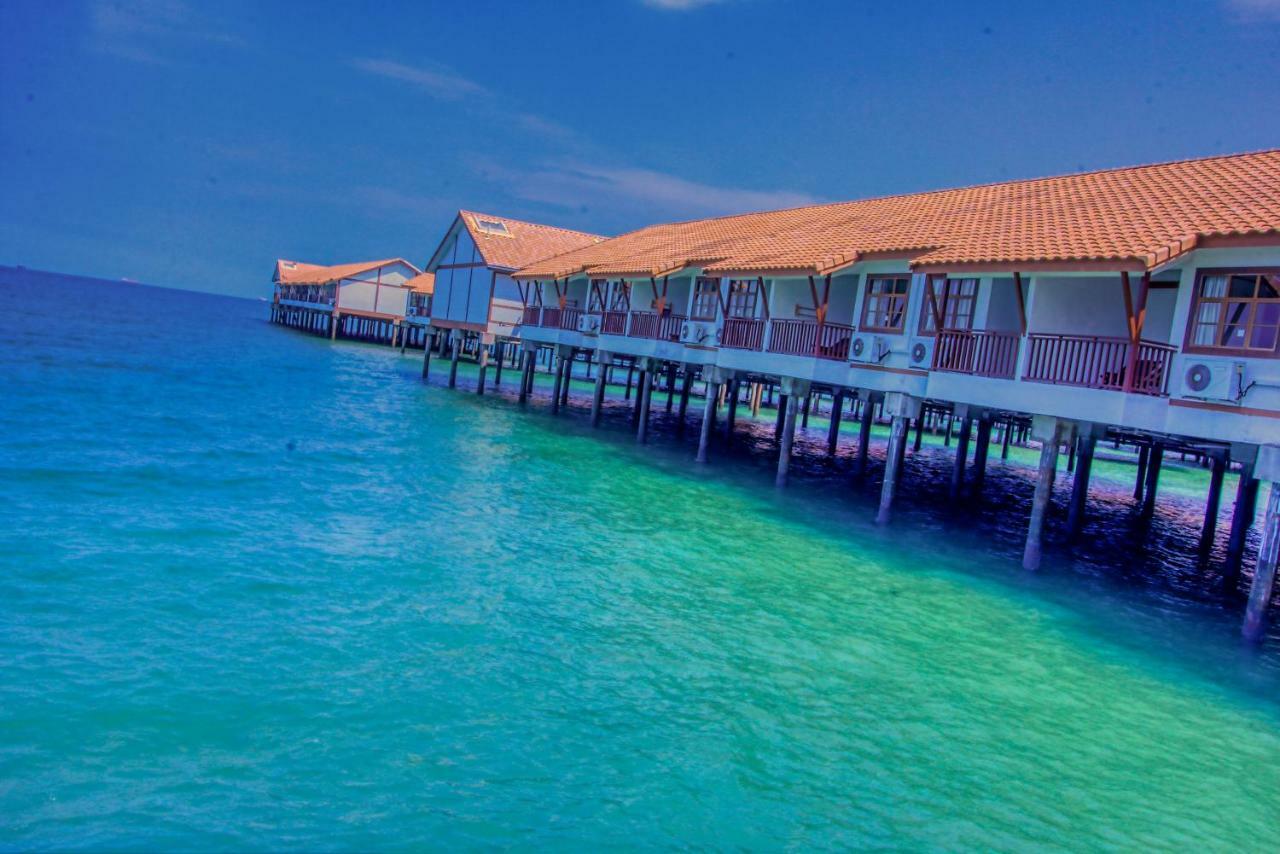 Alexapd Private Water Chalets Port Dickson Bagian luar foto